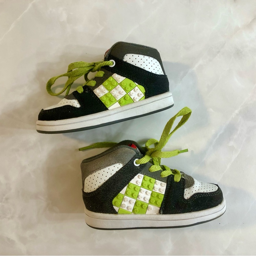 Lego Boys High Top Lace Up Sneakers Runners Size 6 Child’s Athletic Shoes